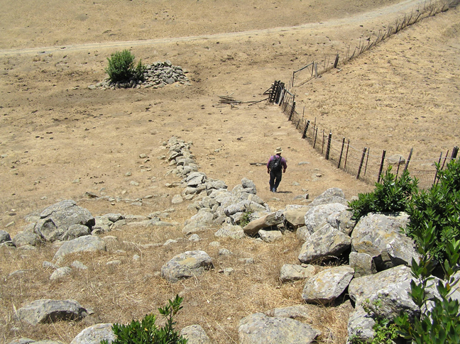 SunolRidgeNorthRockWall